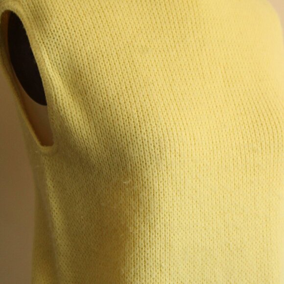 Vintage 1960s Sweater Vest, Classic Creations Yellow Knit, Zipper Back - Picture 5 of 10